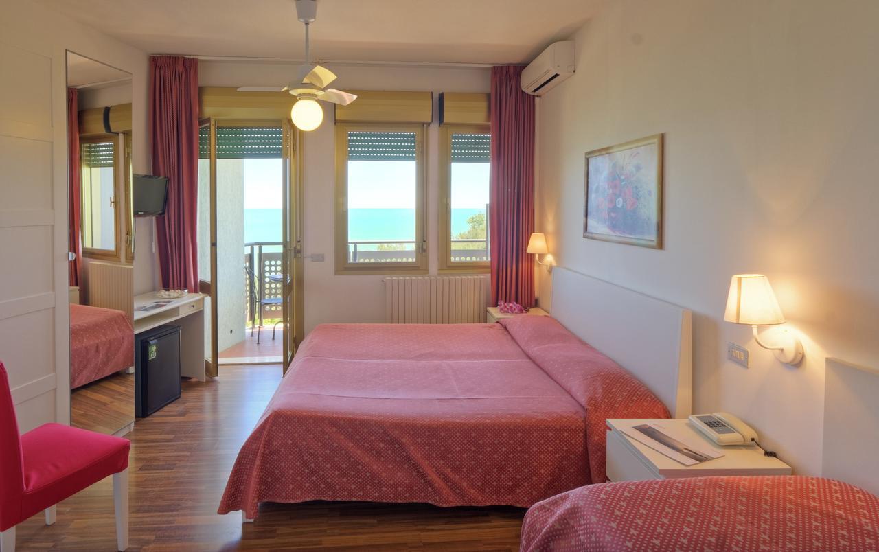 Hotel Eden Gigli Нумана Экстерьер фото